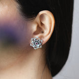 Flower studs