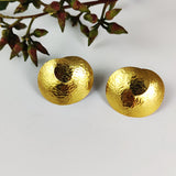 Shell studs
