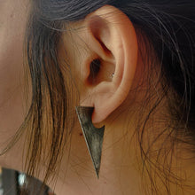 Bite earrings