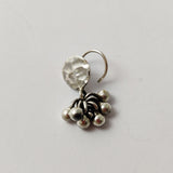 Guccha nose pin