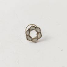 White enamel nose pin