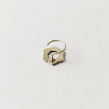 White enamel nose pin
