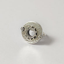 Eclipse ring