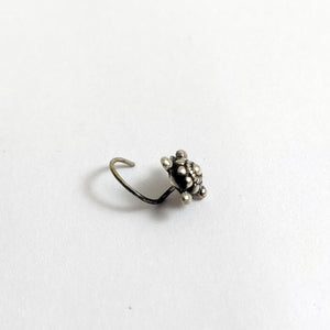 Barfi nose pin