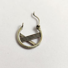 Cross over nose ring (left side)