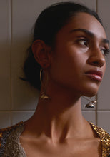 Ambi jhumka