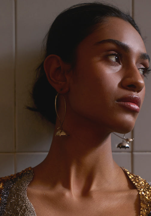 Ambi jhumka