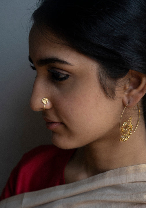 Chillai nose pin