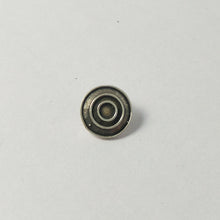 Concentric nose pin