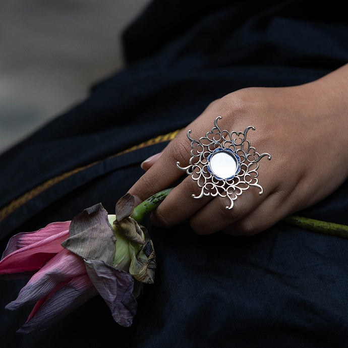 Cut out ring