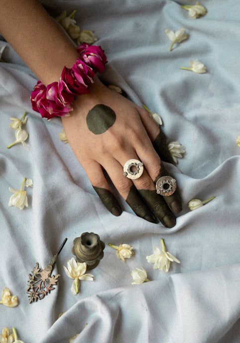 Eclipse ring