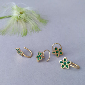 Green enamel nose pin