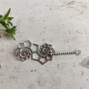 Rukhsar hair pin