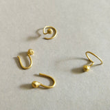 Hammered dot with gold plating