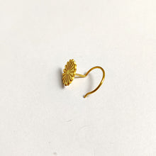Chillai nose pin