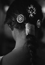Shaheen hair pin
