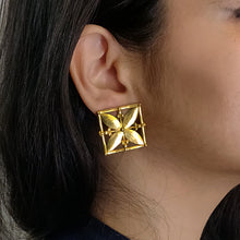 Square studs