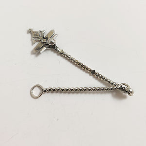 Tribhuj hair pin
